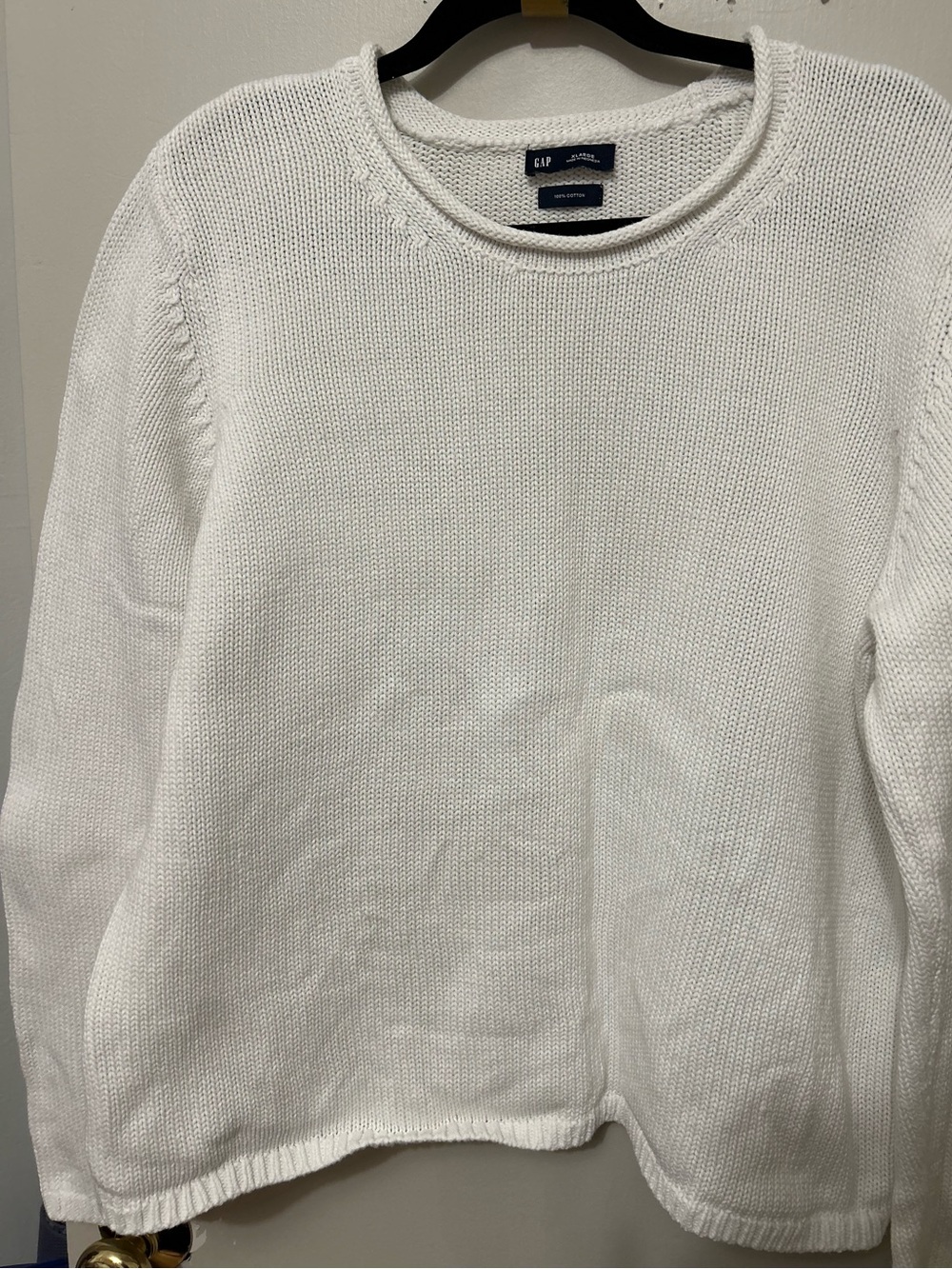 GAP White Crewneck Pullover Sweater